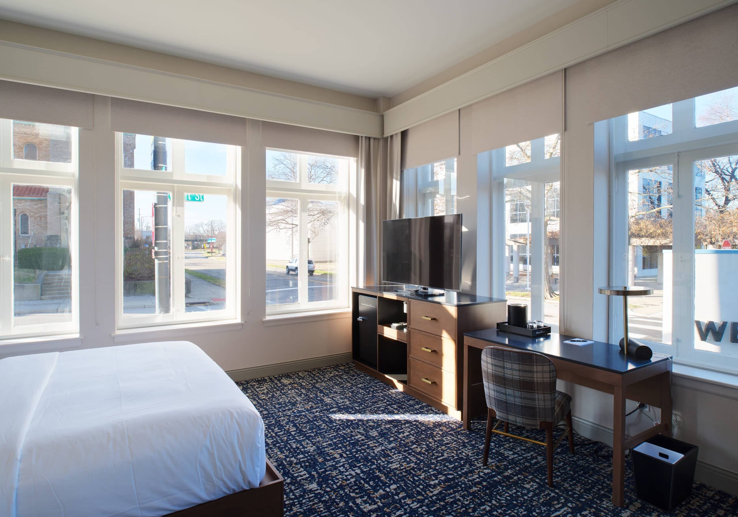 The Well House Hamilton Hotel single suite